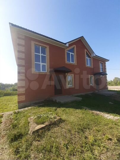 Таунхаус 128 м² на участке 4 сот.