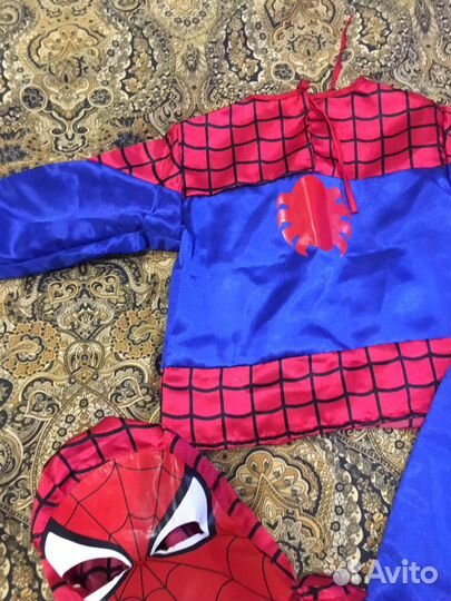 Новогодний костюм человека паука