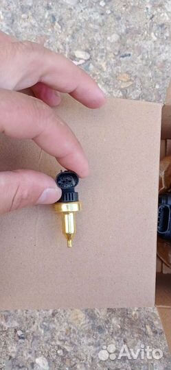 Датчик расхода воздуха MB W204/W212Viano/Vi