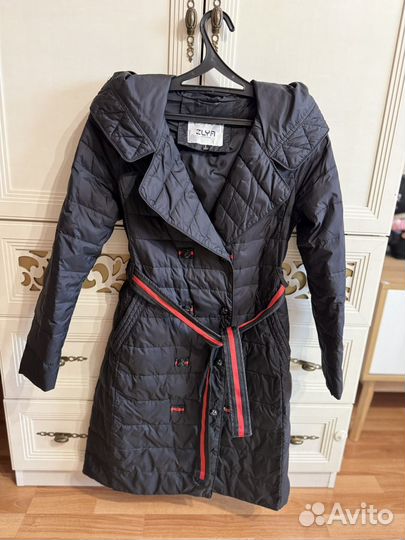 Плащ женский