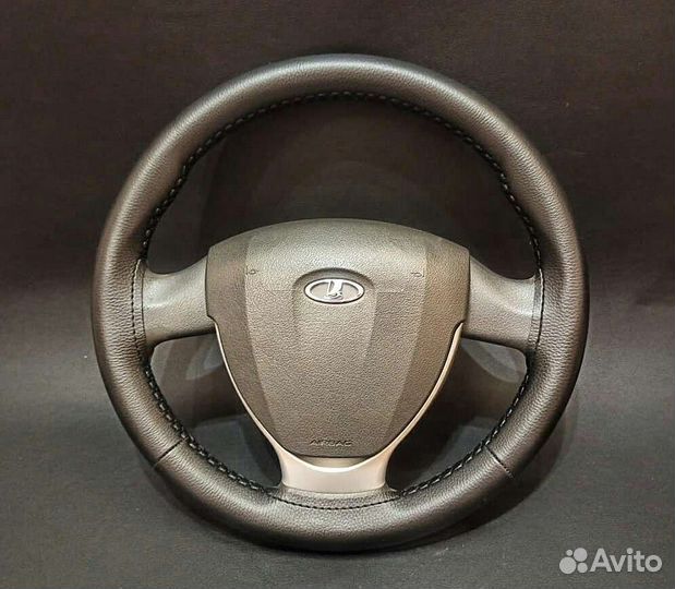 Оплетка на руль LADA гранта