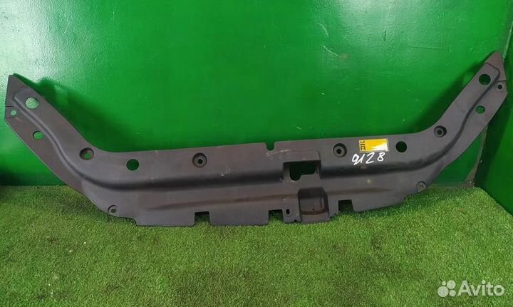 Накладка замка капота Toyota RAV4 A30 2007