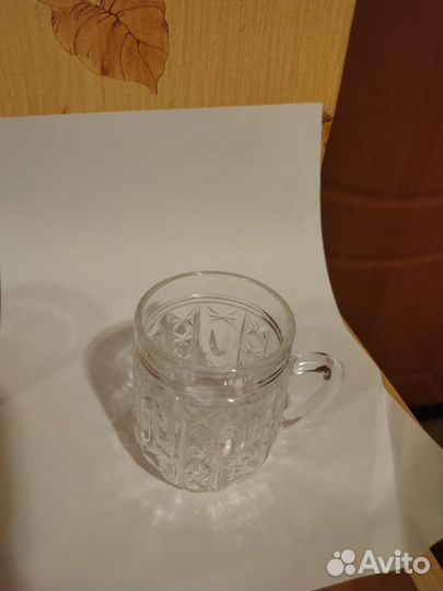 Хрустальные чашки 8 шт