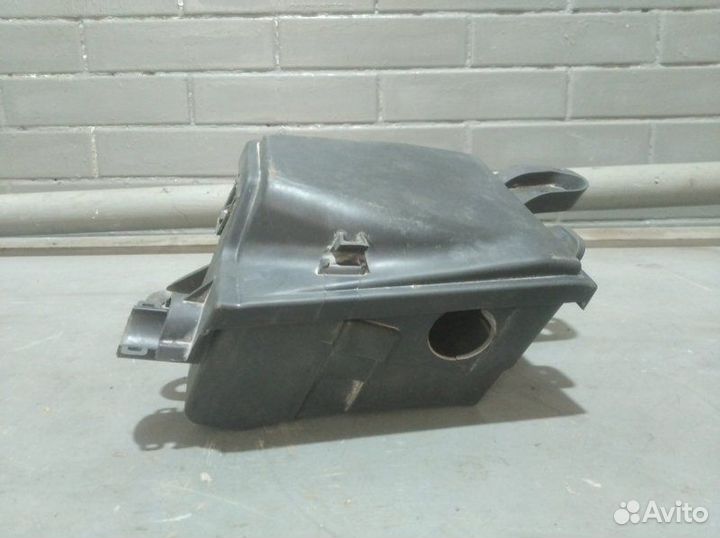 Корпус блока предохранителей Nissan Almera седан