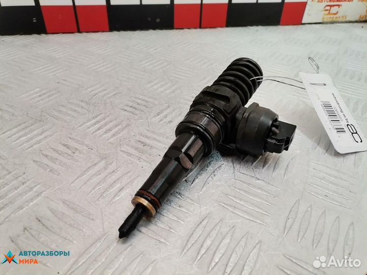 Форсунка seat Toledo 2 2005 038130073AG