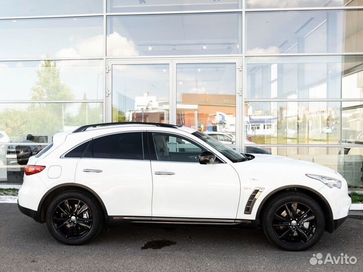 Infiniti QX70 3.0 AT, 2014, 138 500 км