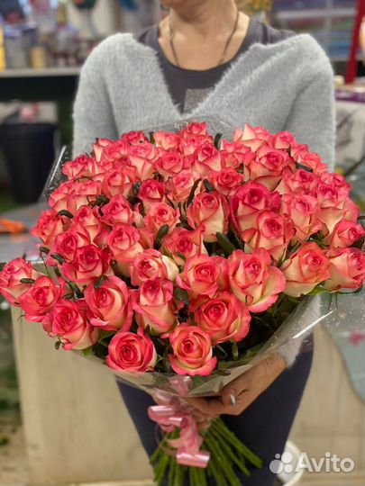 Розы цветы букеты доставка 25 роз 35 роз 51 роза