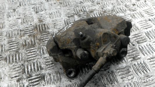 Суппорт тормозной передний левый volkswagen golf 5