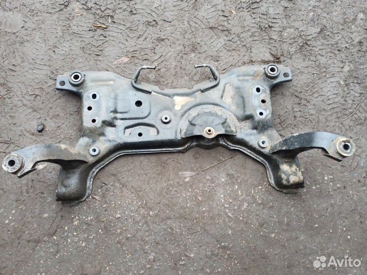 Подрамник передний mazda 3 BL 1.6 105 л.с