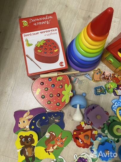 Детские развивающие игрушки пакетом