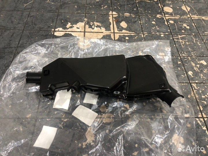 Крышка блока предохранителей передняя Toyota Camry