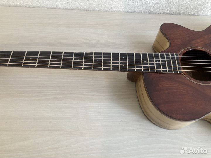 Электроакустическая гитара Cort(массив)