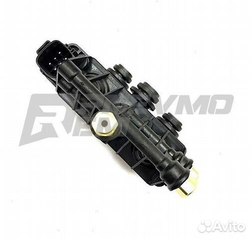Блок клапанов пневмоподвески Land Rover Sport L320