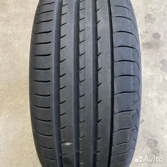 Yokohama Advan Sport V105T 295/40 R21 111Y