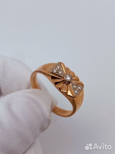 Золотое Кольцо 585 пробы с бриллиантами. Рассрочка
