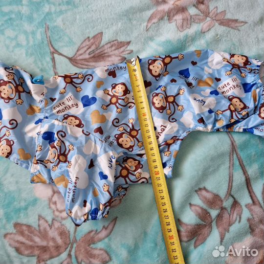 Зимний комбинезон и дождевик для маленькой собачки