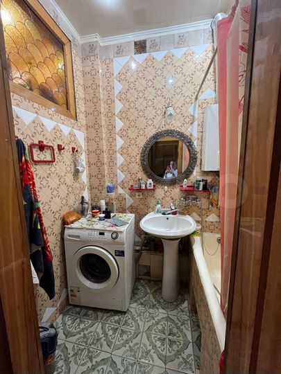 2-к. квартира, 54 м², 5/5 эт.