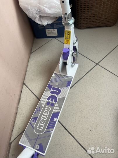 Самокат reaction 125