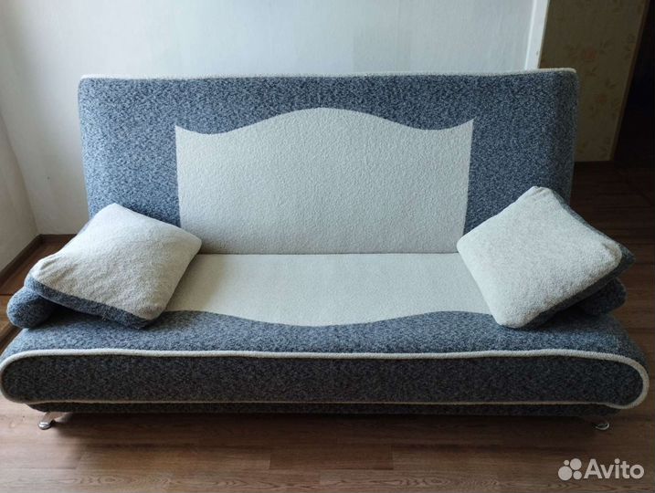 Диван книжка