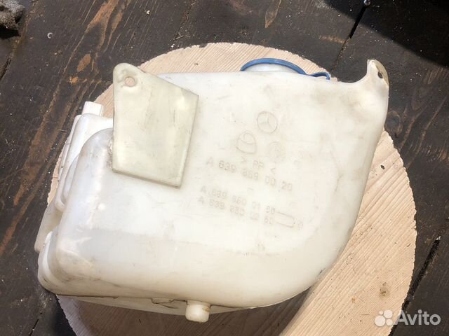 Бачок омывателя Мерседес 639 Вито/Виано