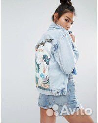 Джинсовая куртка Pull&bear с принтом Чудо-женщина