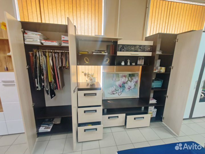 Гостиная стенка Dream в наличии хит