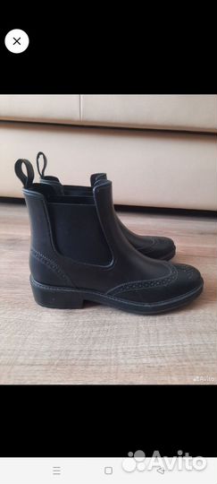 Женские резиновые сапоги