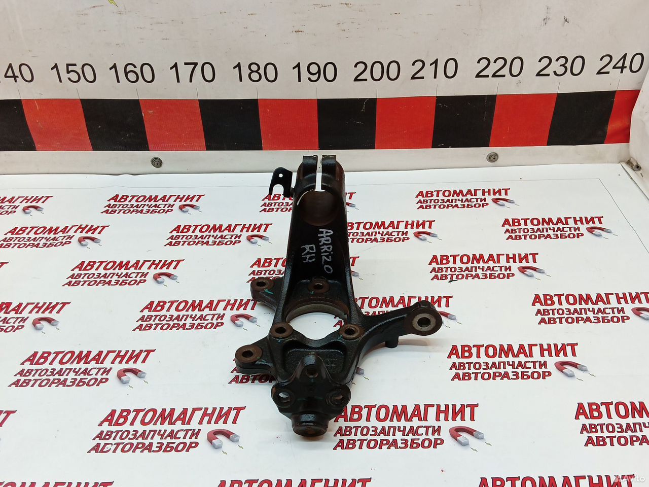 Кулак поворотный правый Чери Арризо 8