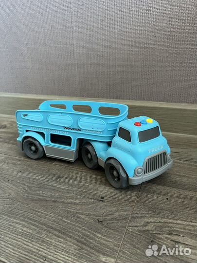 Грузовик автовоз на батарейках