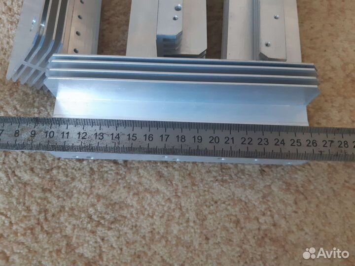 Радиатор охлаждения для транзисторов