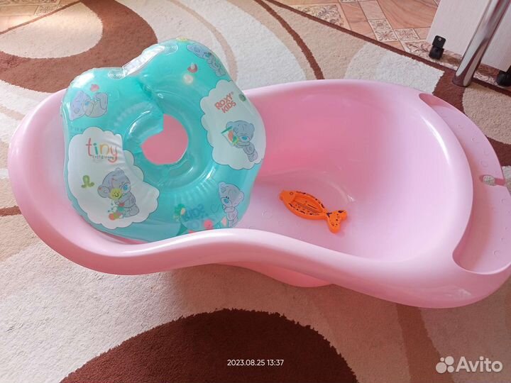 Ванночка, круг для купания, градусник