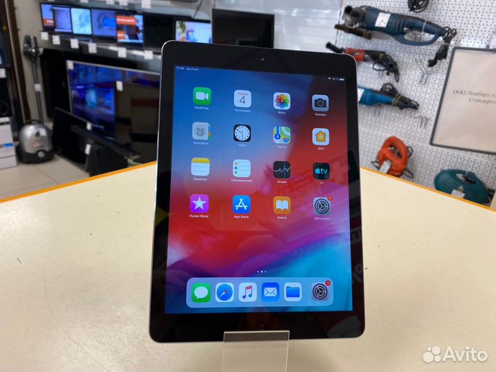 Планшет iPad Air 64gb 2014г (10/16)
