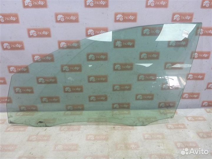 Стекло двери переднее левое Volkswagen Golf 5K1