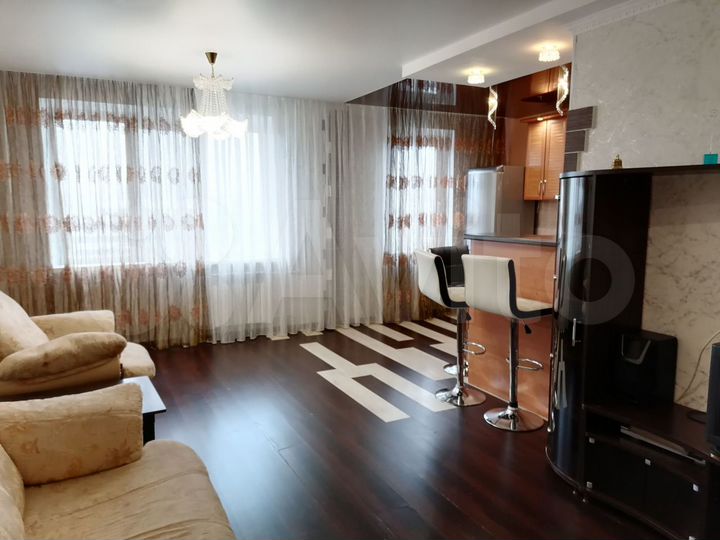 4-к. квартира, 88 м², 7/9 эт.