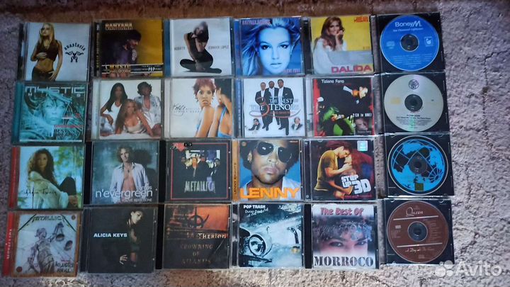 Компакт диски с музыкой формата CD