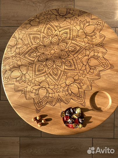 Журнальный стол