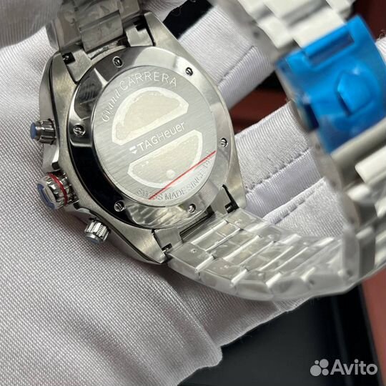 Очень красивые мужские часы Carrera 17