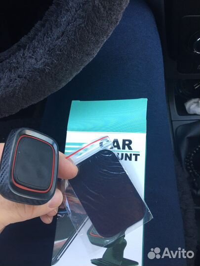 Магнитный автомобильный держатель для телефона