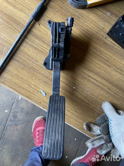 Педаль газа Sssangyong Action New