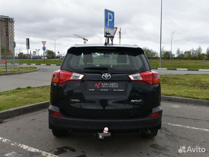 Toyota RAV4 2.0 CVT, 2013, 266 355 км