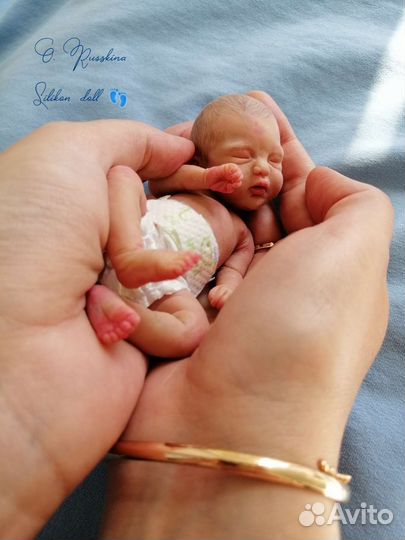 Силиконовая кукла