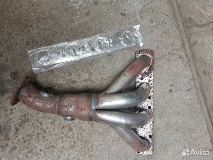 Продам паук с прокладкой на приору новые