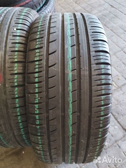 Pirelli P7 215/45 R16