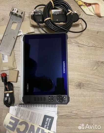 Эхолот HDS live 12 с датчиком 3в1