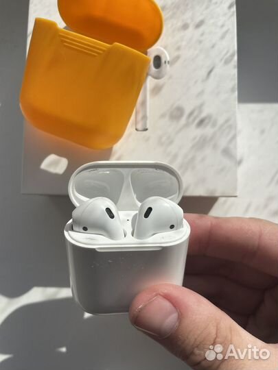 Наушники apple Airpods