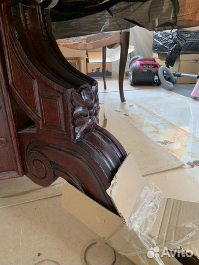 Редкий Старинный обеденный стол