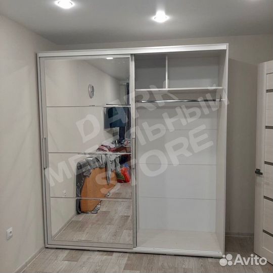 Шкаф-купе 200