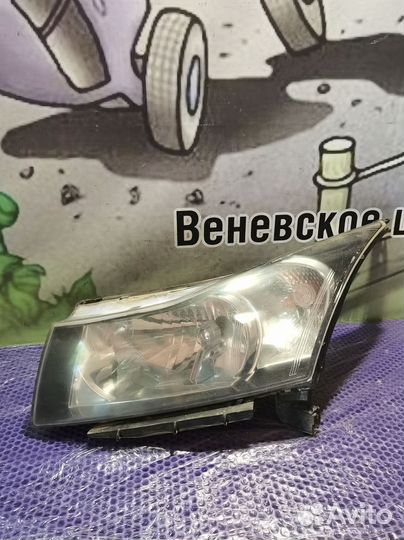 Фара левая Chevrolet Cruze