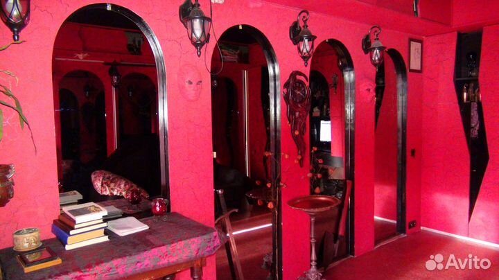 Зеркальное стекло