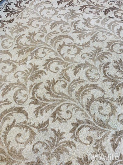 Ковер б/у 2,5 на 3,5